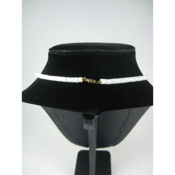 Puka Shell Vintage Shell Beaded Necklace Parrot Charms Bird Parakeet 1970 - Picture 10 of 11